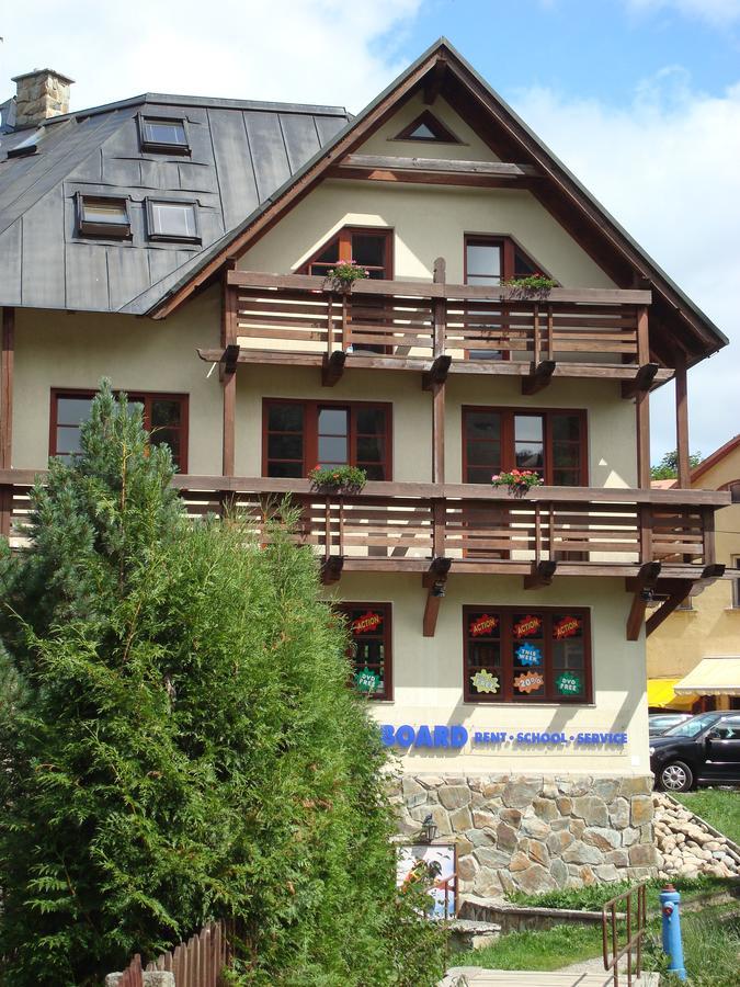 Sport Hotel Pomi Harrachov Esterno foto